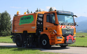Kehrmaschine Randleisten